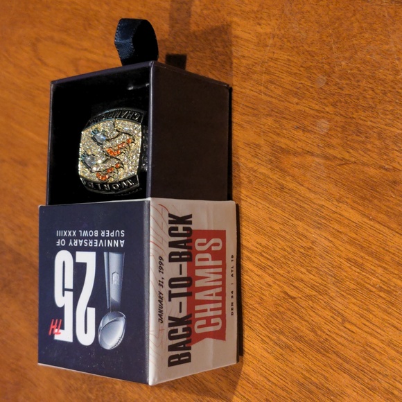 Denver Broncos Fan Appreciation Gift - Picture 5 of 15